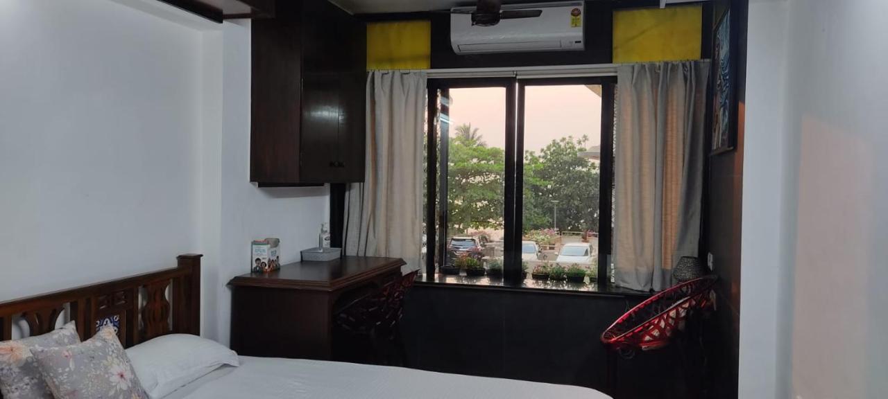 شقة Cozy Private Ac Studio By The Sea Bandstand Bandra W Mumbai Nr Taj Lands End المظهر الخارجي الصورة