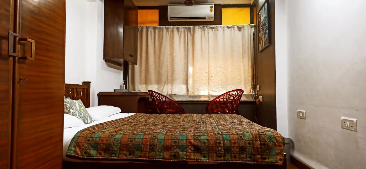 شقة Cozy Private Ac Studio By The Sea Bandstand Bandra W Mumbai Nr Taj Lands End المظهر الخارجي الصورة